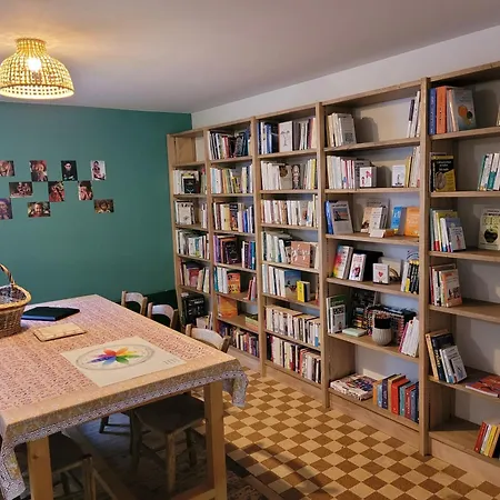 La Maison Du Grand Mas Couette-café *